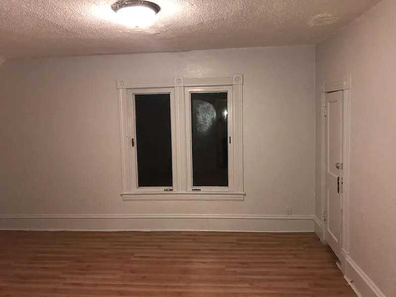 312 8th Ave N - Photo 3 of 18