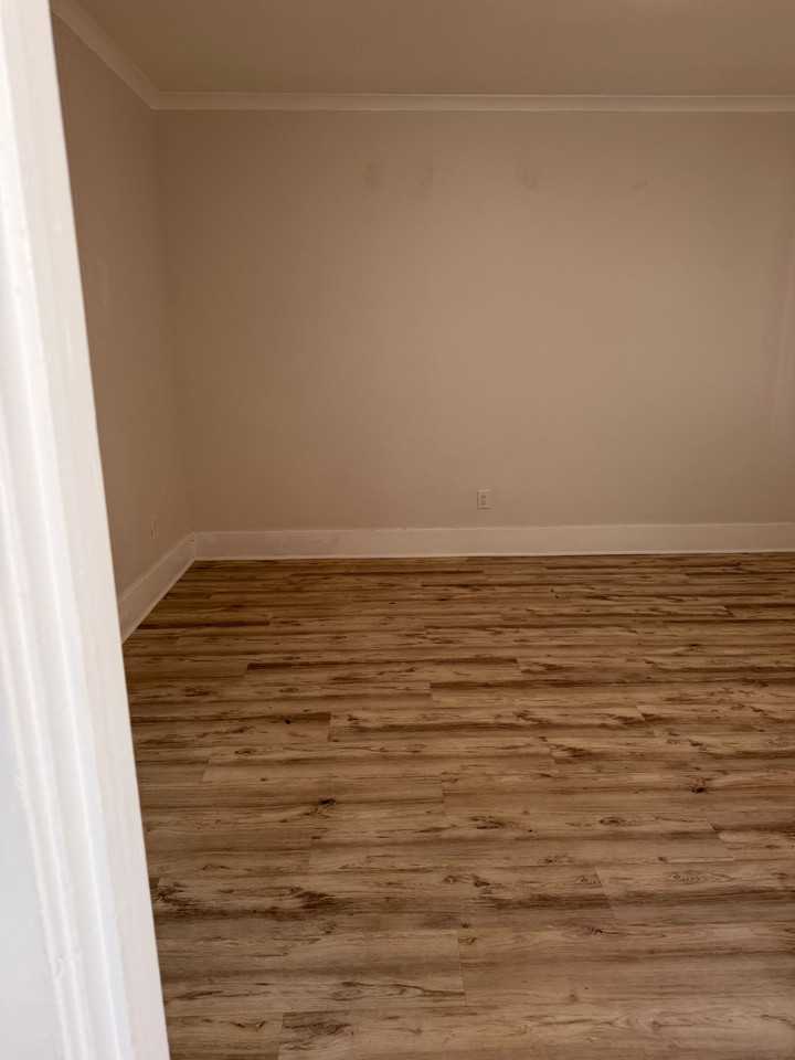 1663 Miller St #1 - Photo 4 of 20