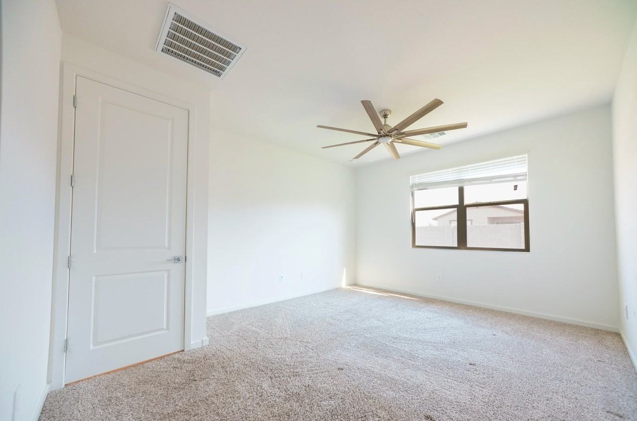 35215 W Marin Ave - Photo 7 of 19
