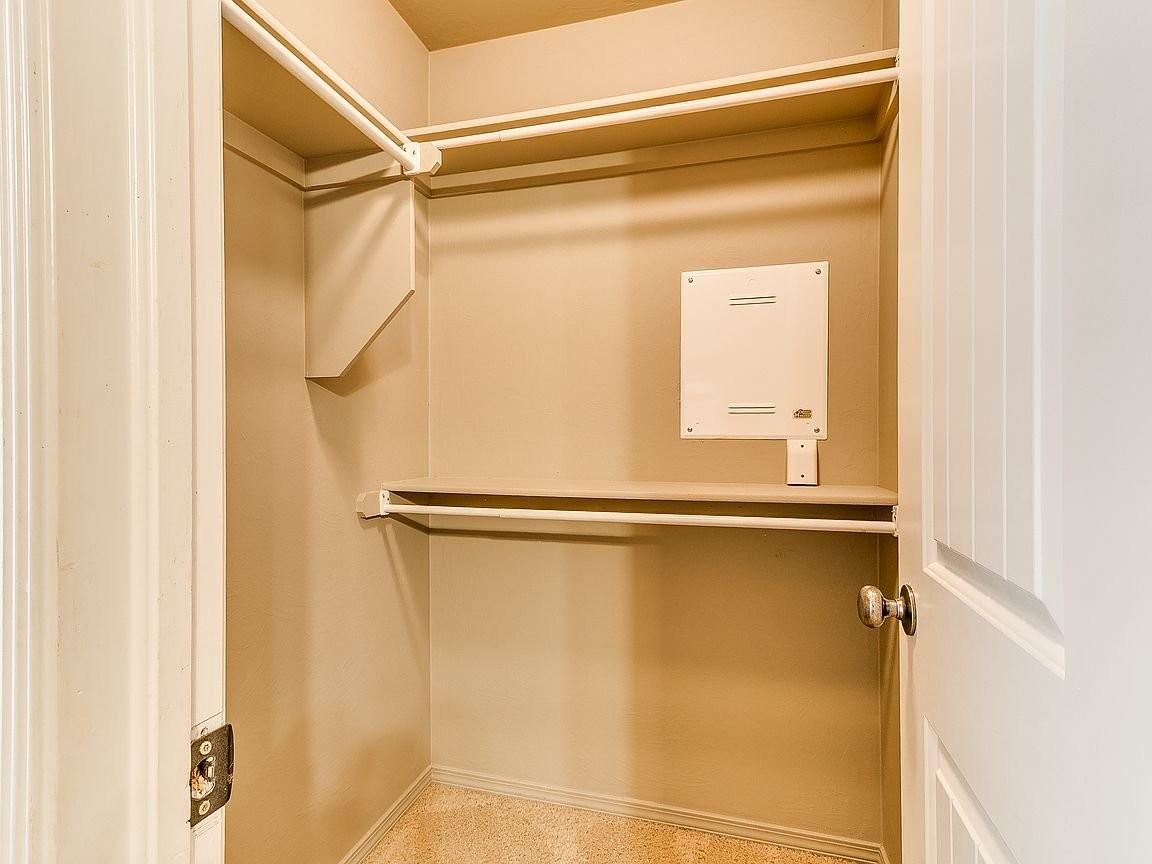 19124 Cottonwood Ct - Photo 6 of 20