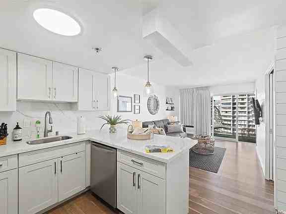 1777 Ala Moana Blvd #1618 - Photo 3 of 13