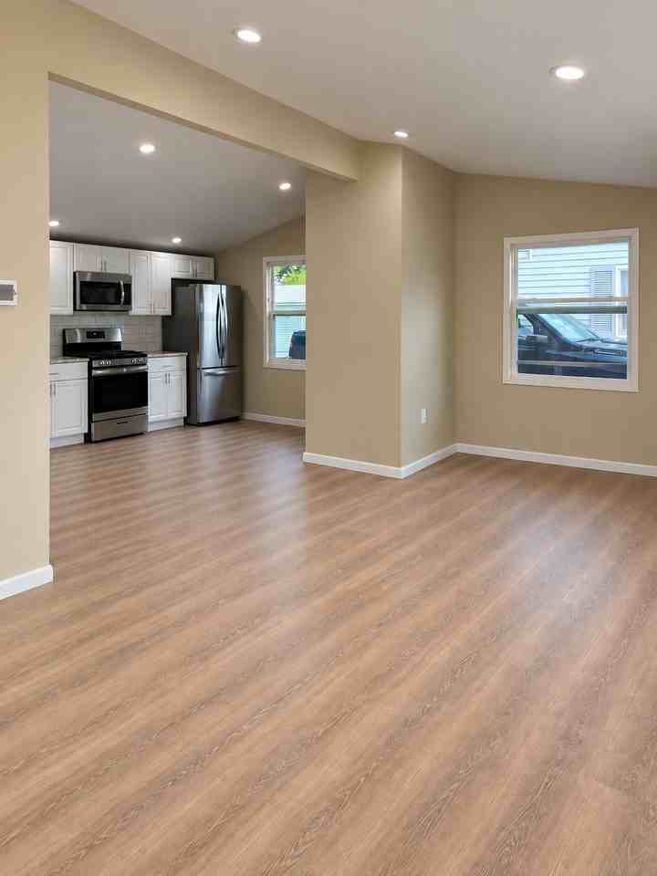 71 Erie St - Photo 3 of 8