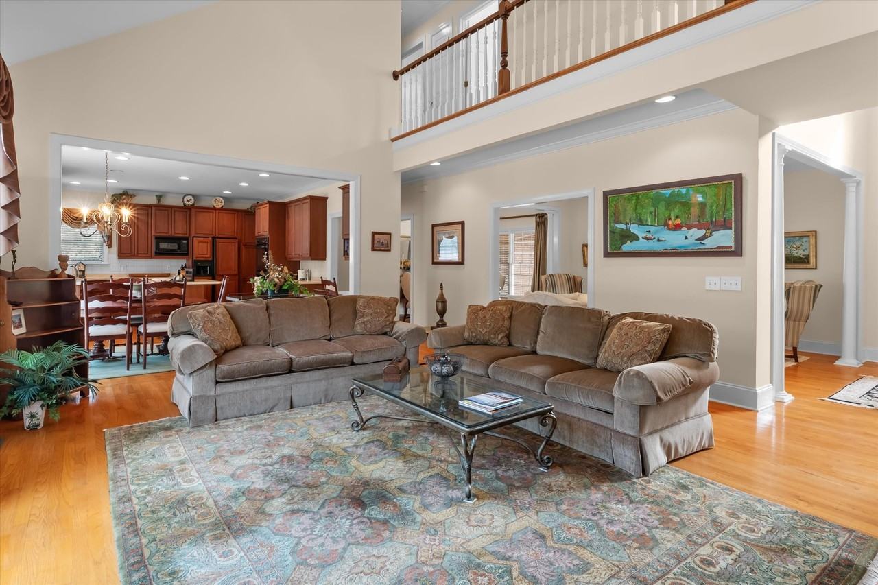 18319 John Connor Rd - Photo 6 of 20