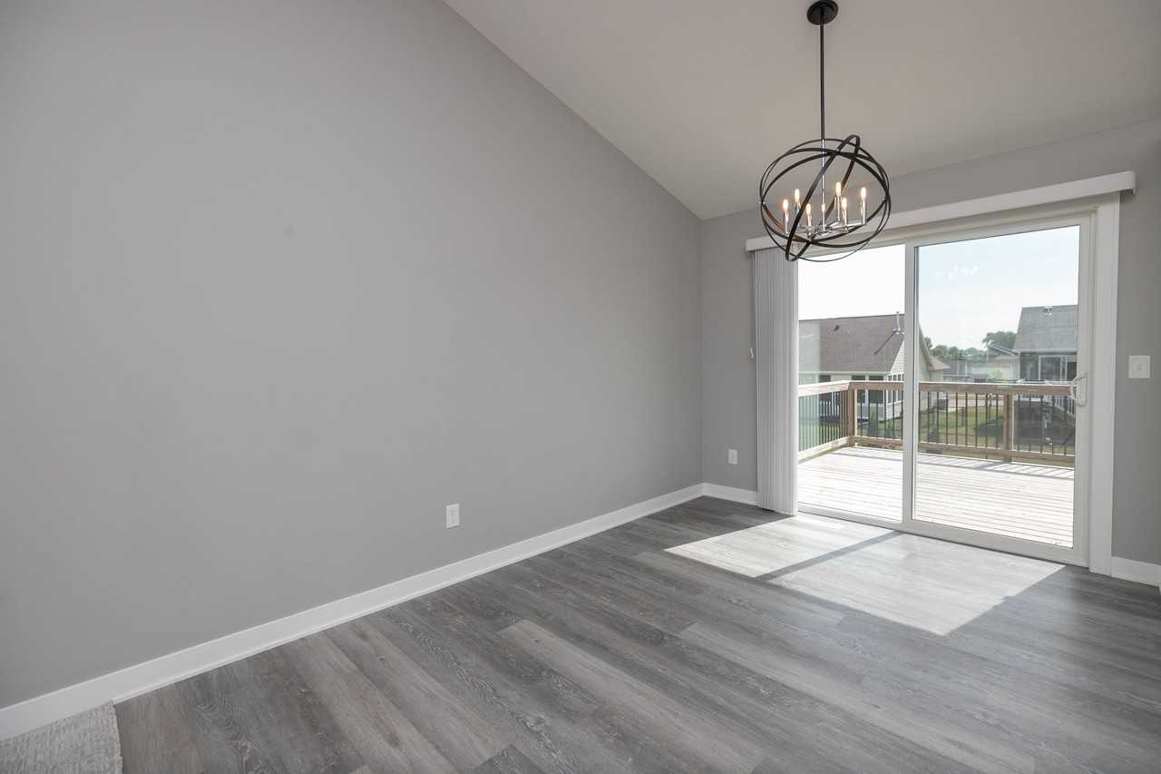 6818 Timberview Ct - Photo 5 of 19