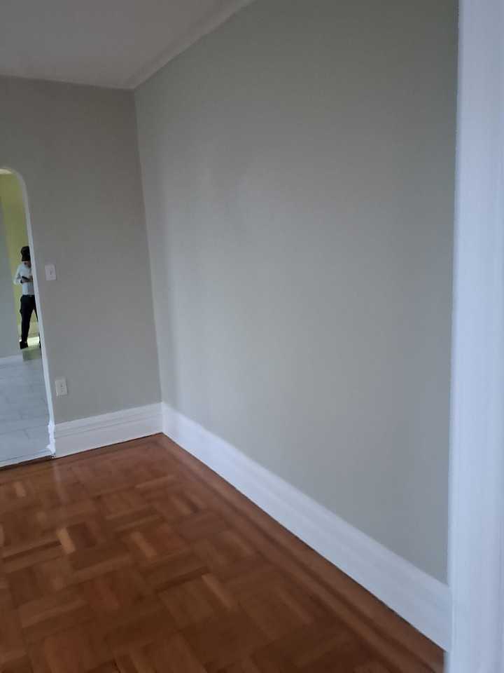 196 Roseville Ave - Photo 2 of 12