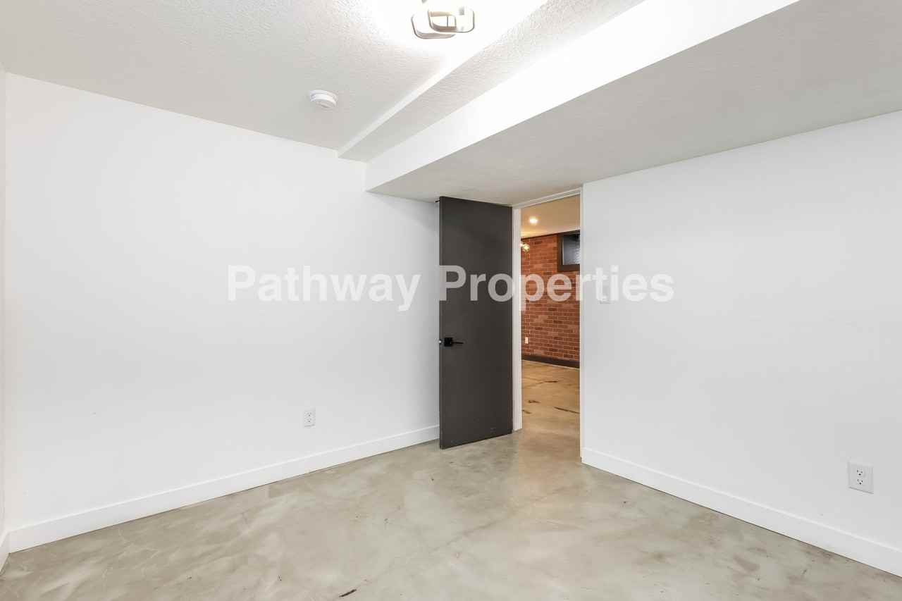1330 S St - Photo 6 of 10