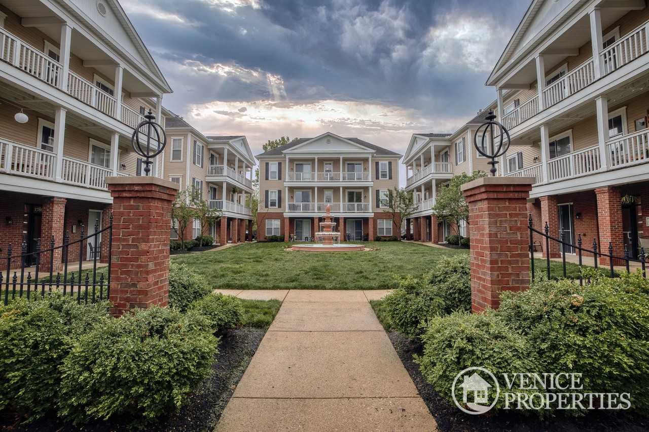 Drayton Court - Photo 6 of 50