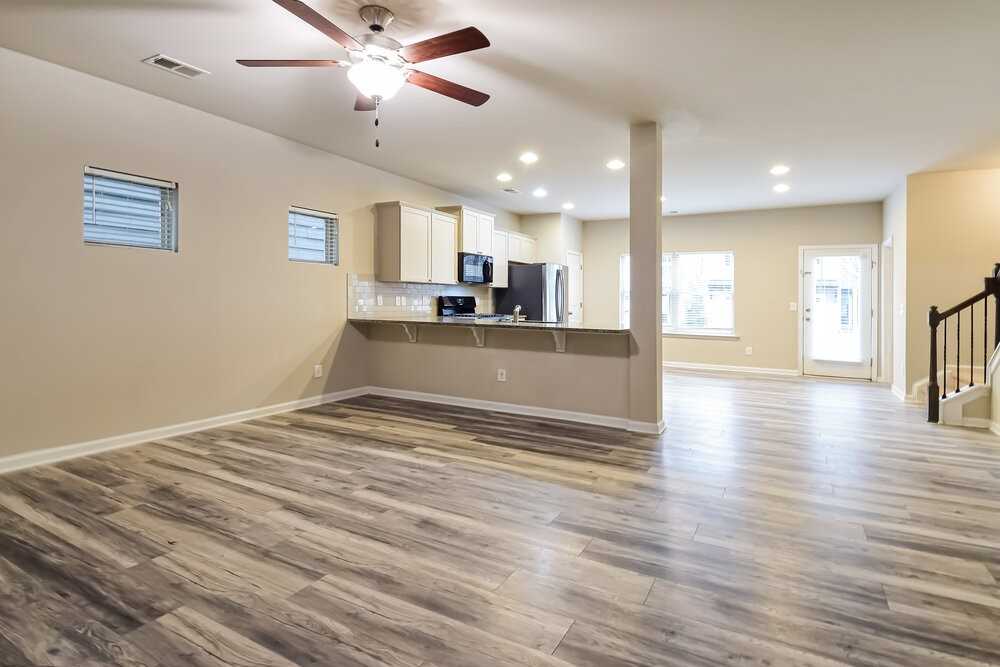 163 Preserve Dr - Photo 6 of 17