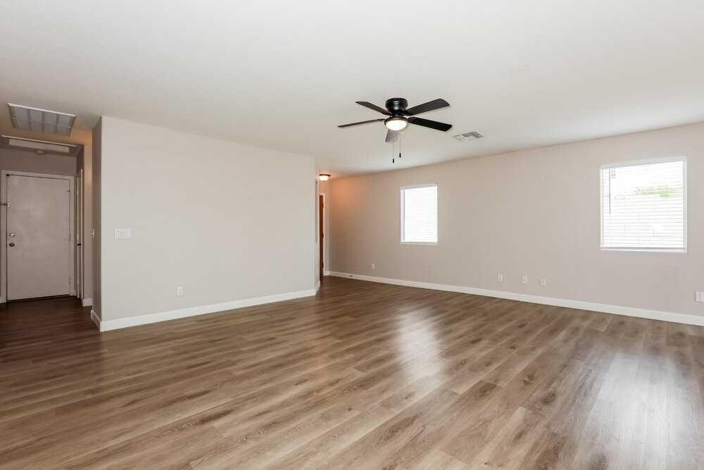 1800 E Desert Rose Trl - Photo 5 of 16