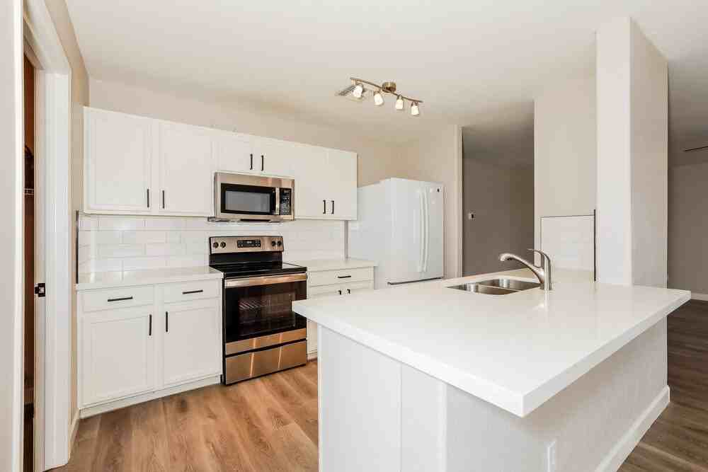 1800 E Desert Rose Trl - Photo 7 of 16