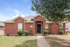 412 Round Rock Rd - Photo 1 of 1
