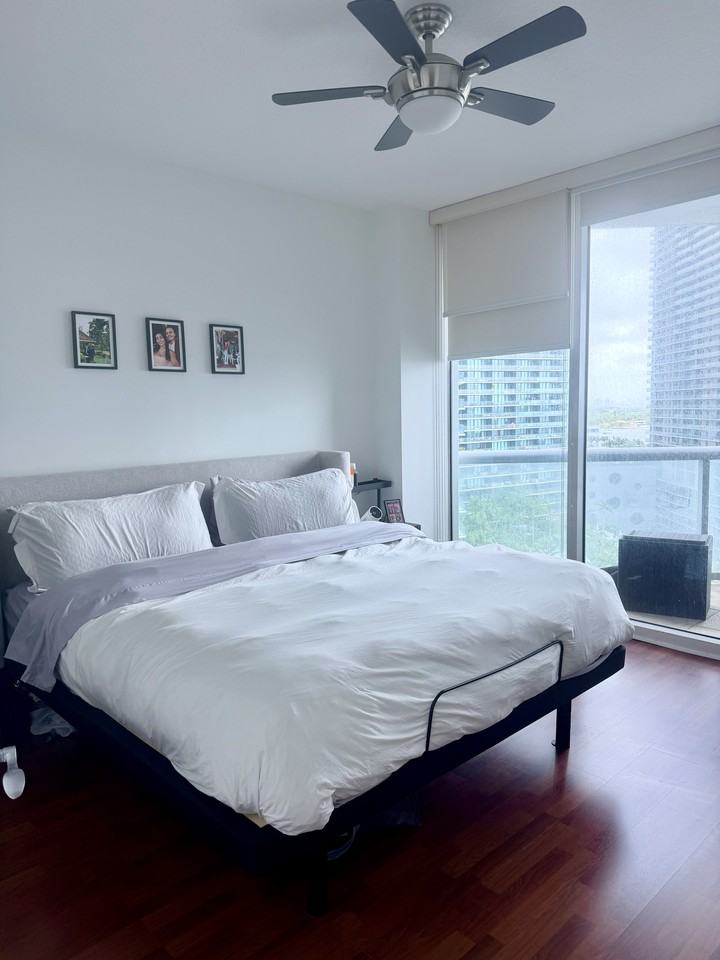 480 Ne 30th St #1704 - Photo 7 of 13