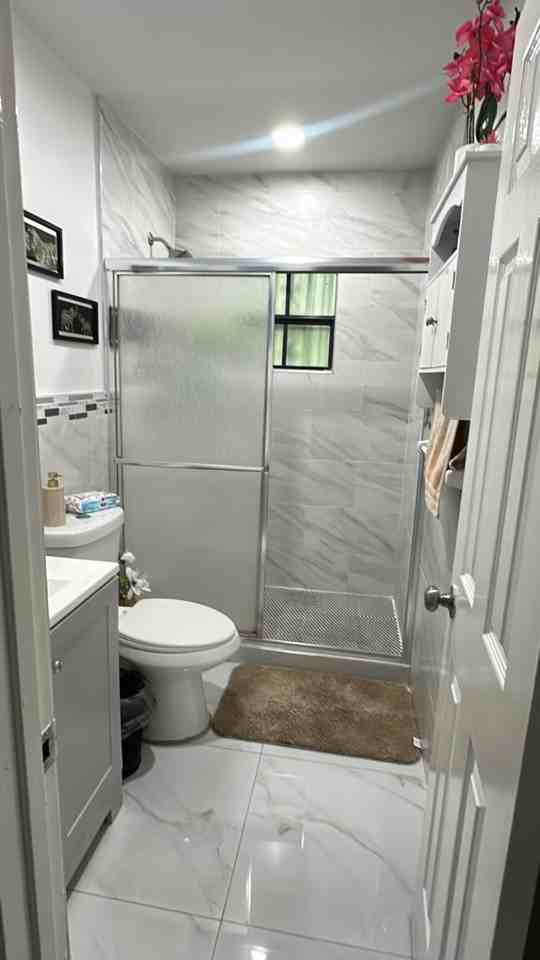 2725 Nw 19th Ave #NA - Photo 5 of 17