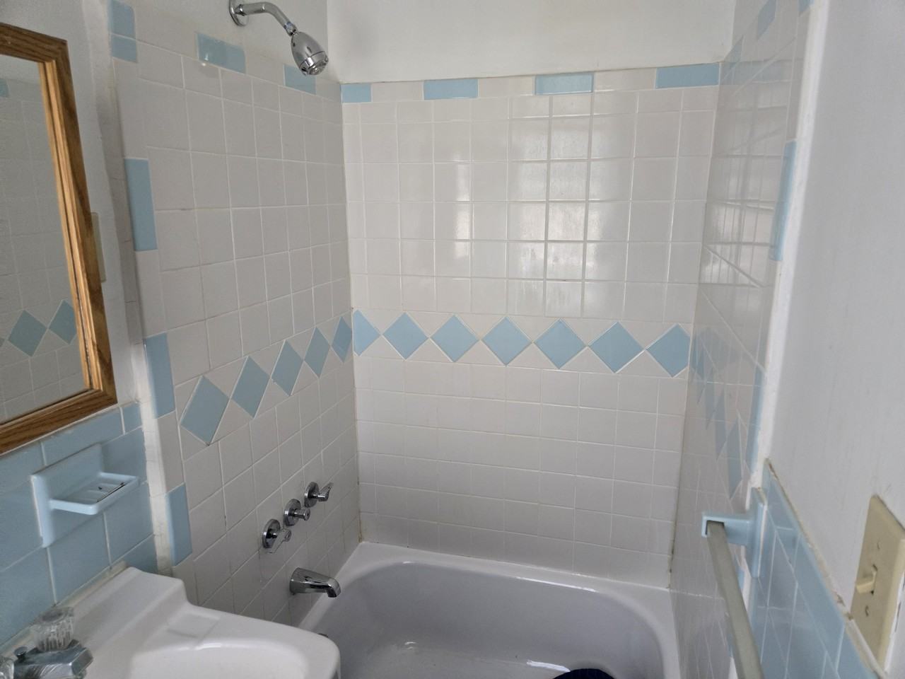 65 Saint Elizabeth St #3 - Photo 7 of 12