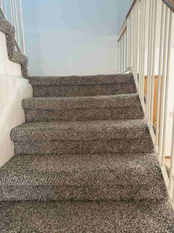 2292 Riviera Ct #NA - Photo 4 of 8