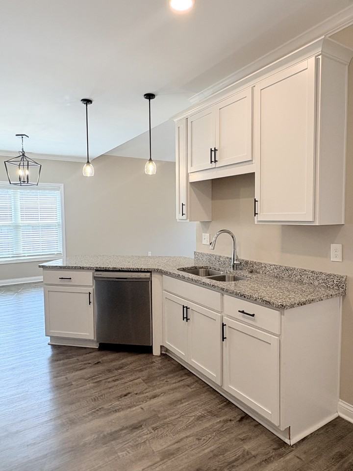 6533 Fortuna Ave #6533 - Photo 5 of 18