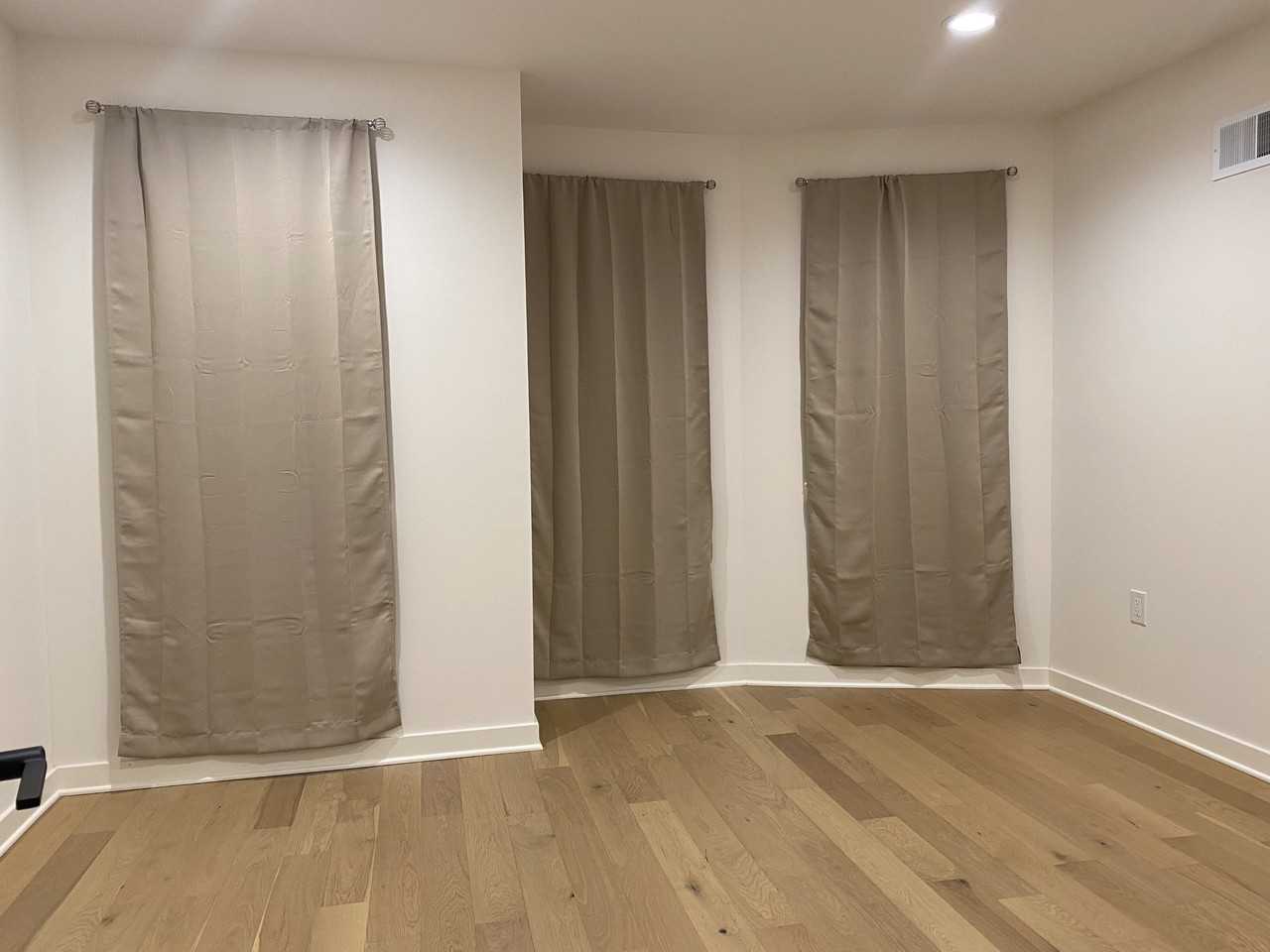 2306 Collins St #NA - Photo 5 of 13