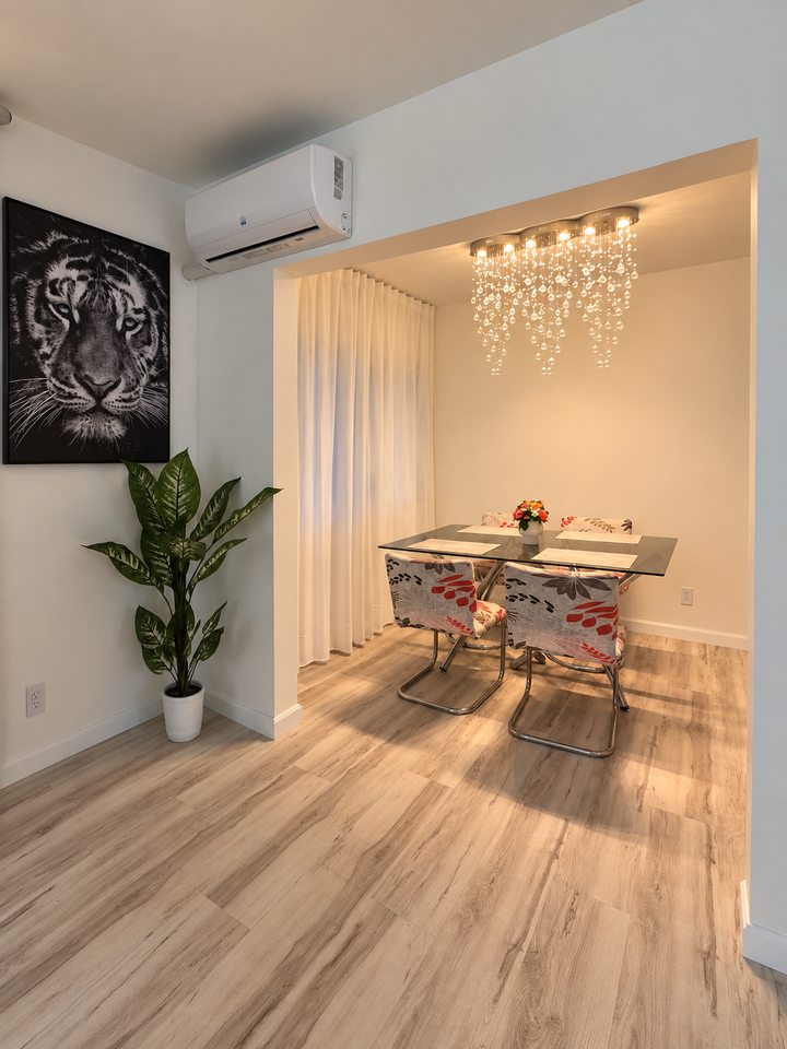 1178 N Kenmore Ave #3 - Photo 4 of 10