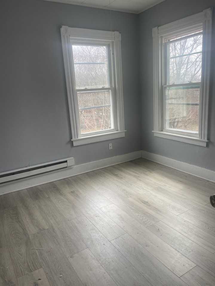 20 Irion St #FL3 - Photo 3 of 5