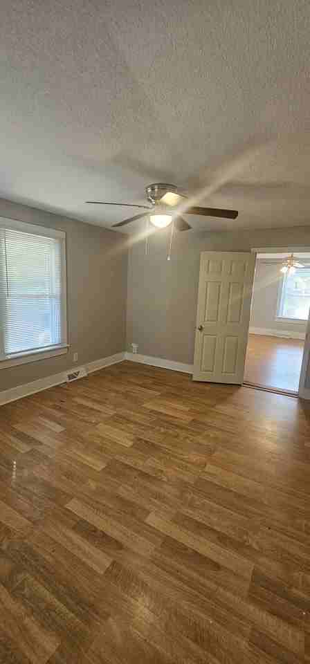 1040 East Dr #NA - Photo 4 of 19