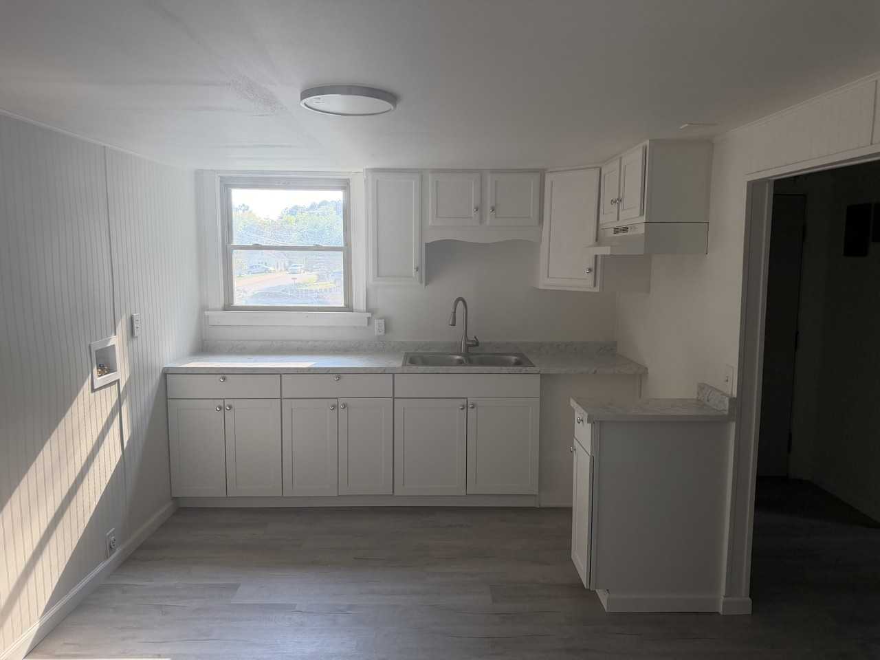 308 5th St - Photo 2 of 11