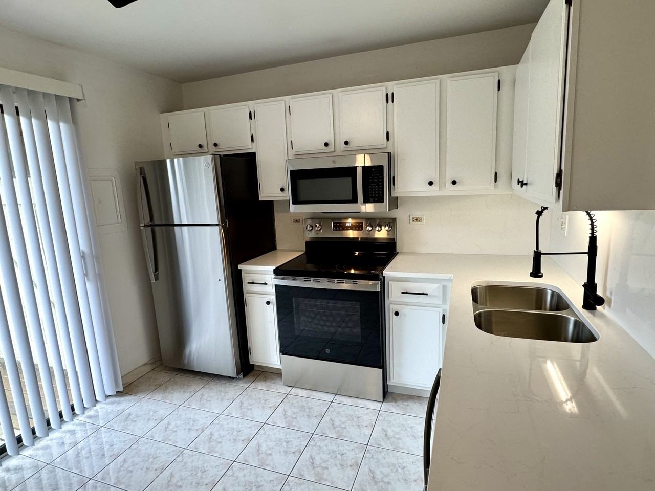 194 S Waters Edge Dr #201 - Photo 2 of 16