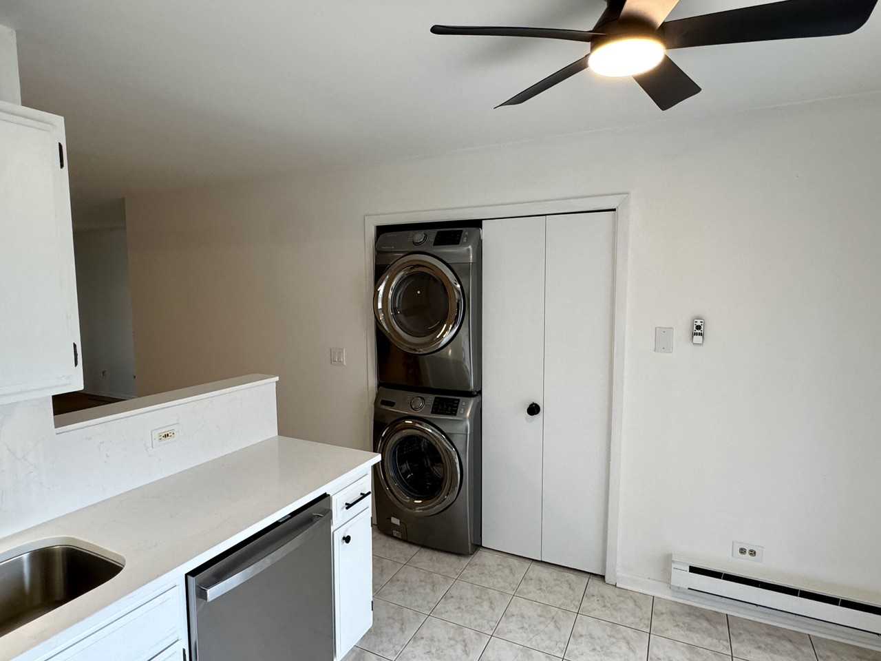 194 S Waters Edge Dr #201 - Photo 3 of 16