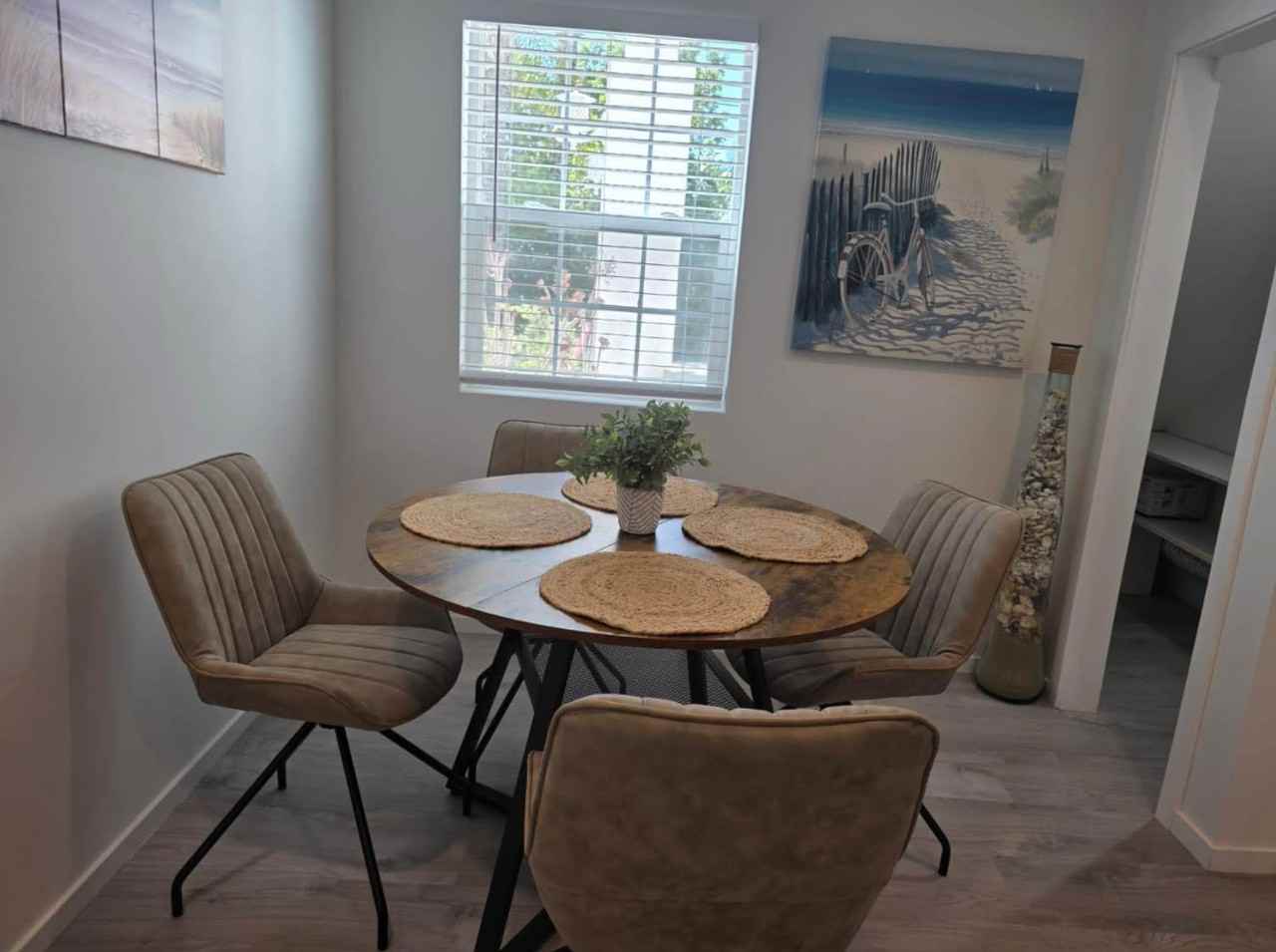 10403 Baird Ave #NA - Photo 5 of 12