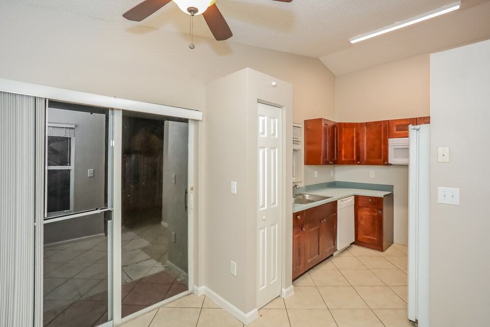 14982 Sw 143rd Ter - Photo 5 of 14