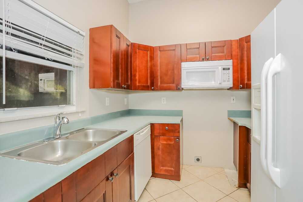 14982 Sw 143rd Ter - Photo 6 of 14
