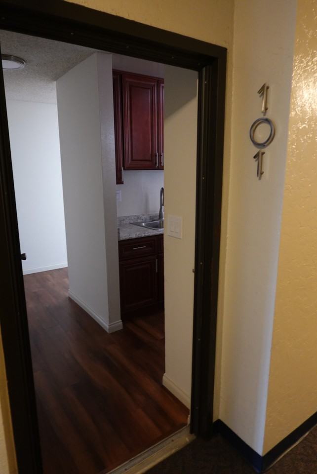 630 Venice Way #101 - Photo 2 of 25