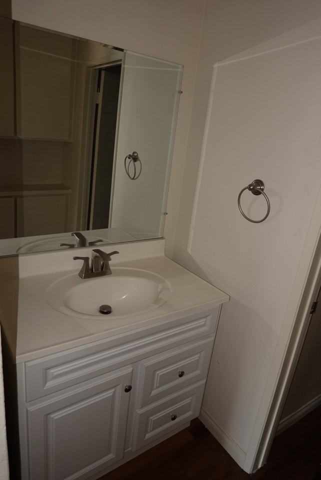 630 Venice Way #101 - Photo 6 of 25