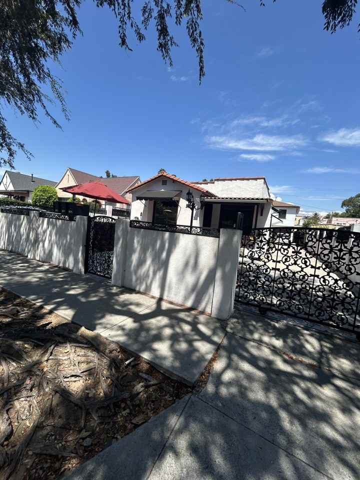 3203 Madera Ave #NA - Photo 4 of 17
