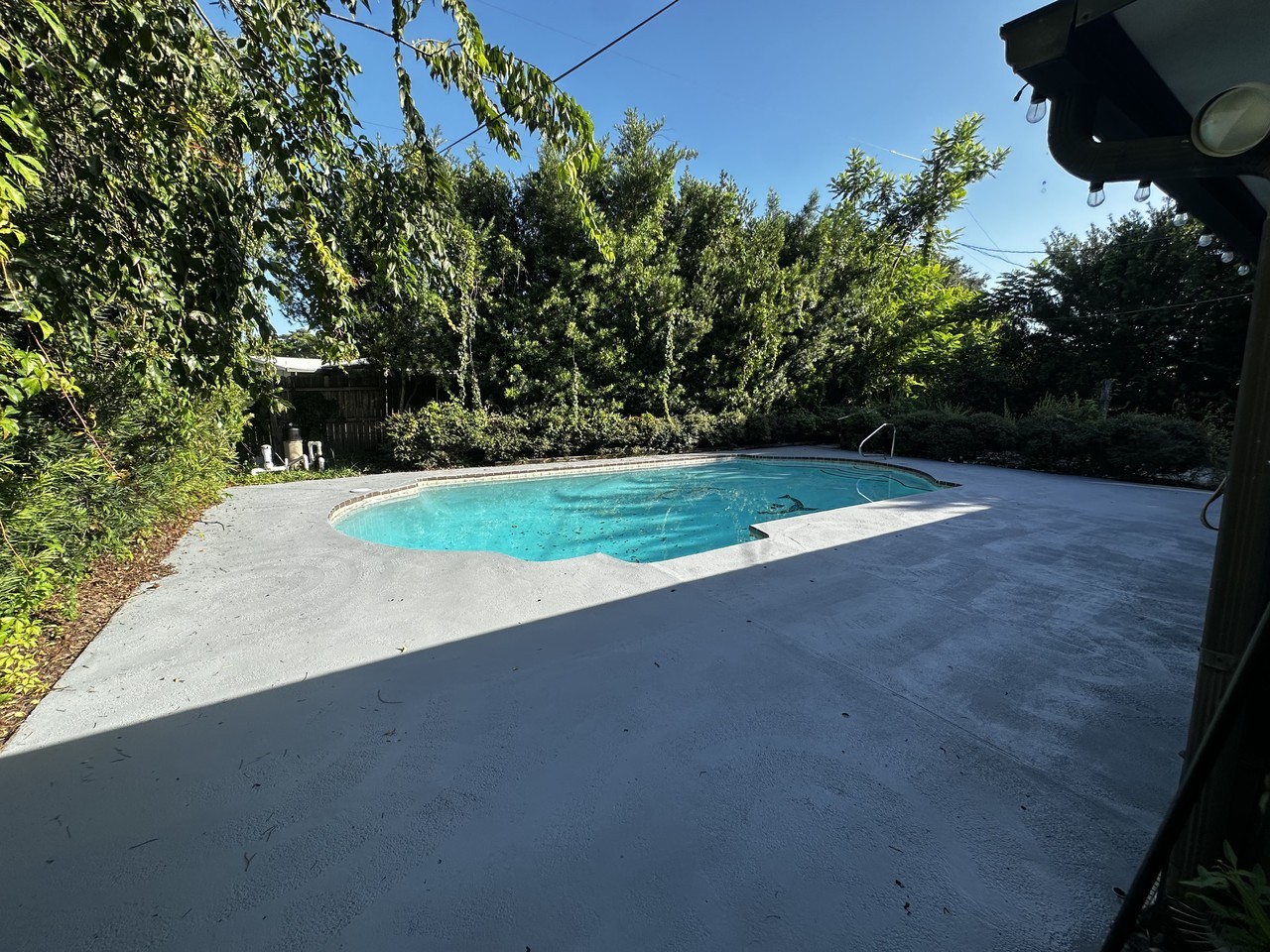 3557 Arbutus Ln #NA - Photo 2 of 29