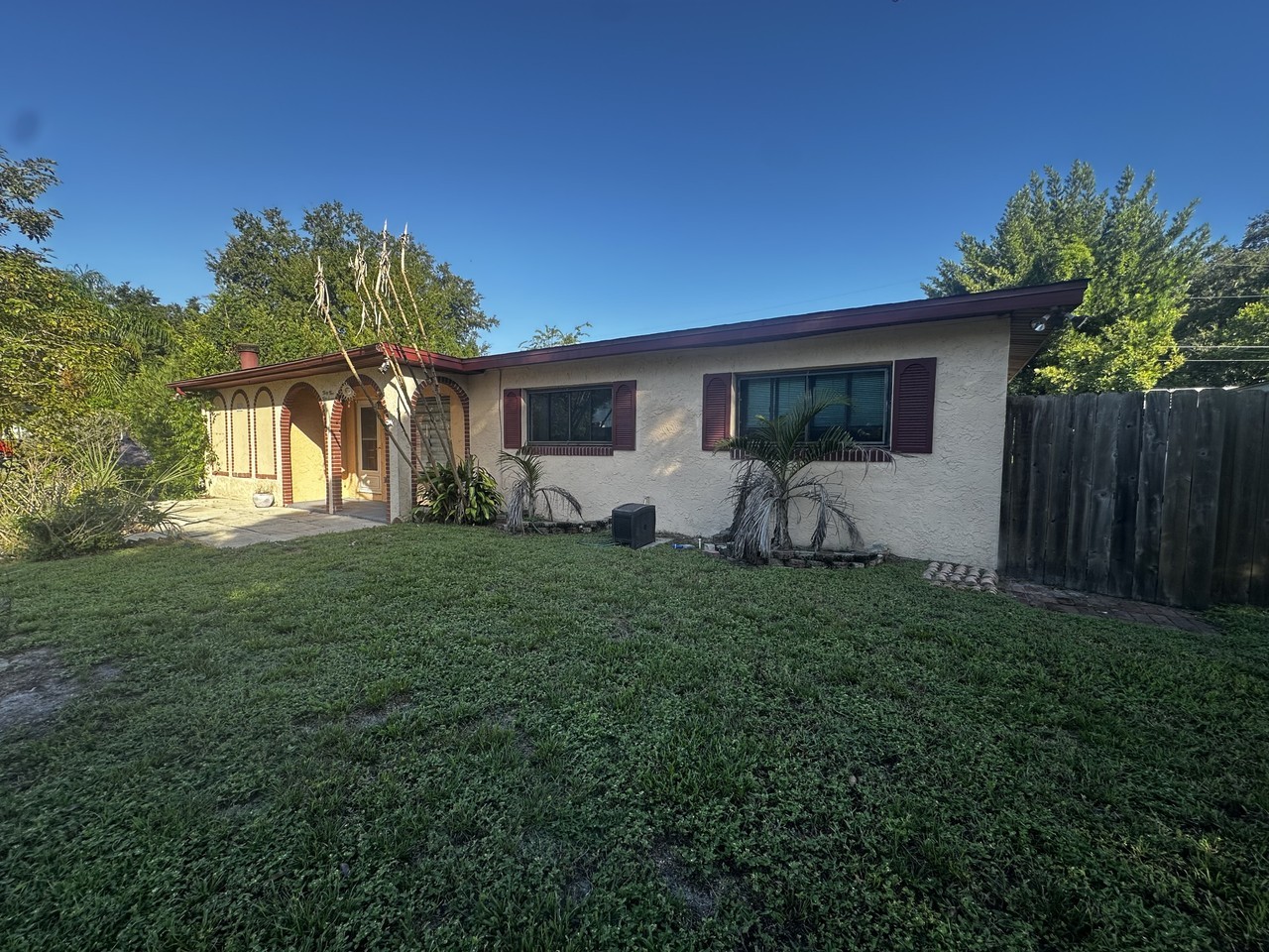 3557 Arbutus Ln #NA - Photo 7 of 29