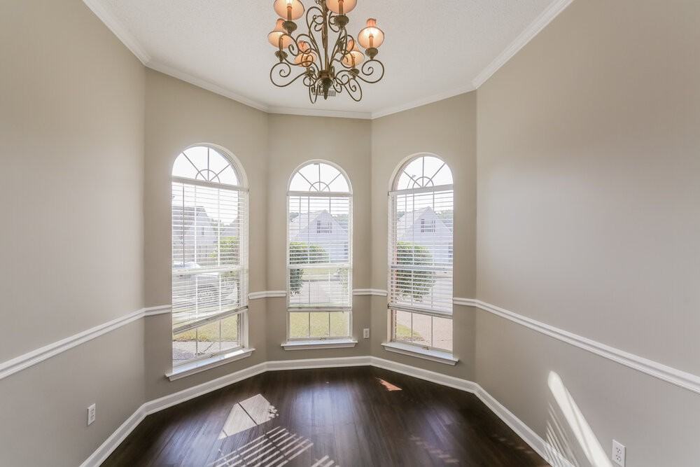 10842 Colton Dr - Photo 6 of 17