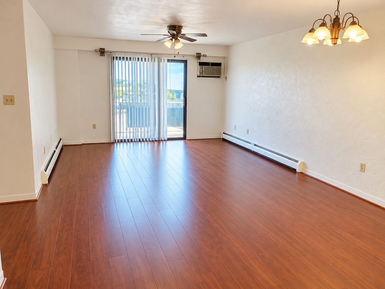 585 Revere Beach Pkwy - Photo 4 of 7