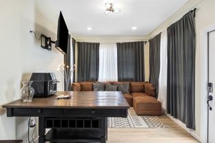 4226 5th Ave N #C - Photo 1 of 1