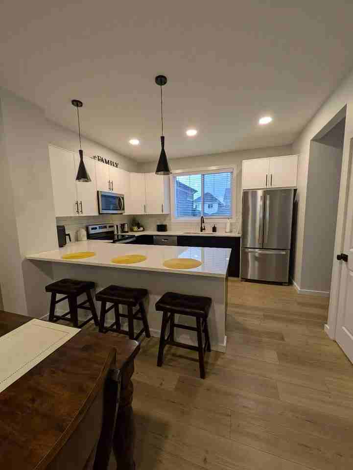 20728 24 Ave Nw - Photo 4 of 25