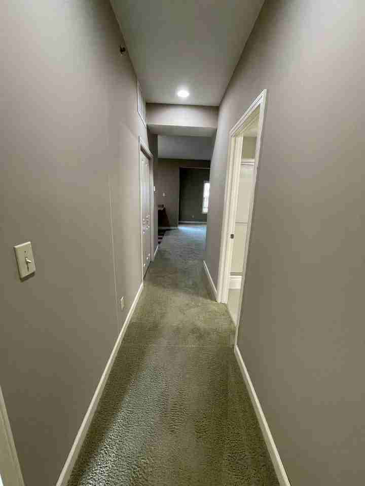 2100 Cherry Hill Dr. - Photo 6 of 28