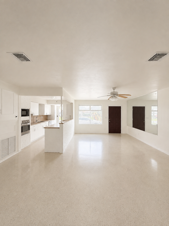 305 Sw 8th St #NA - Photo 2 of 12