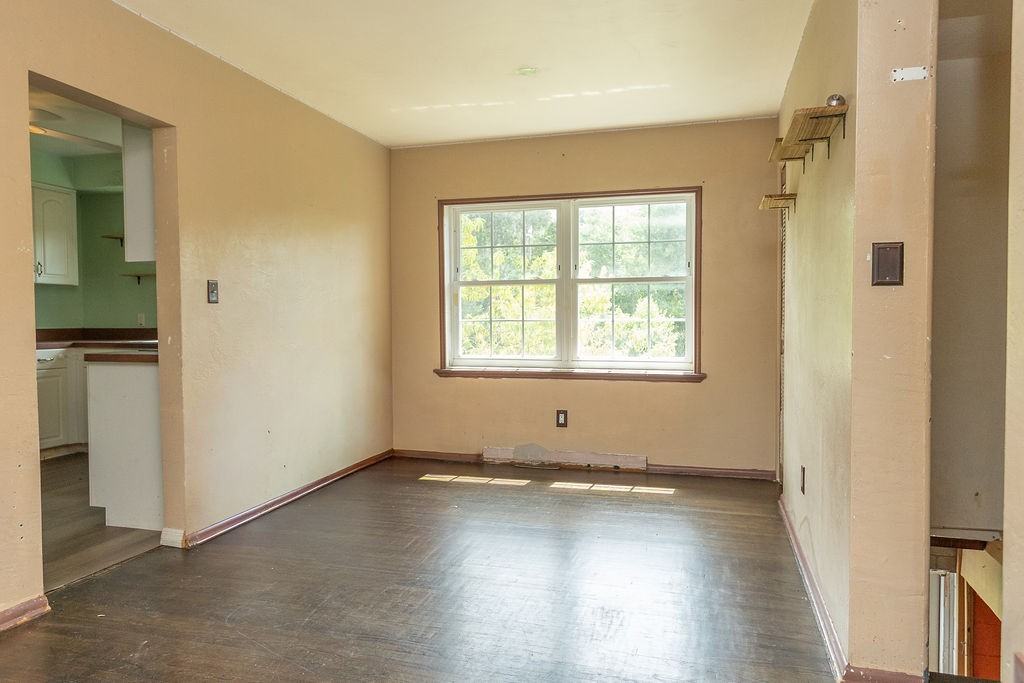1197 N Garfield Ave #1 - Photo 5 of 19