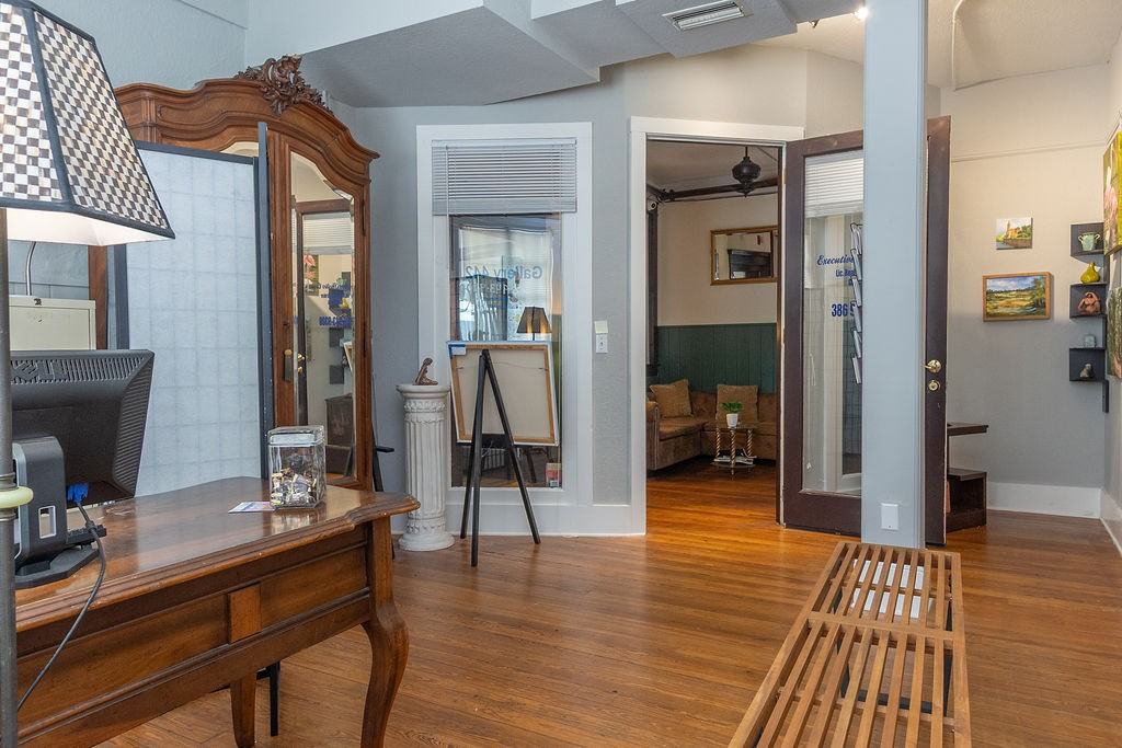 442 E New York Ave #1 - Photo 3 of 9