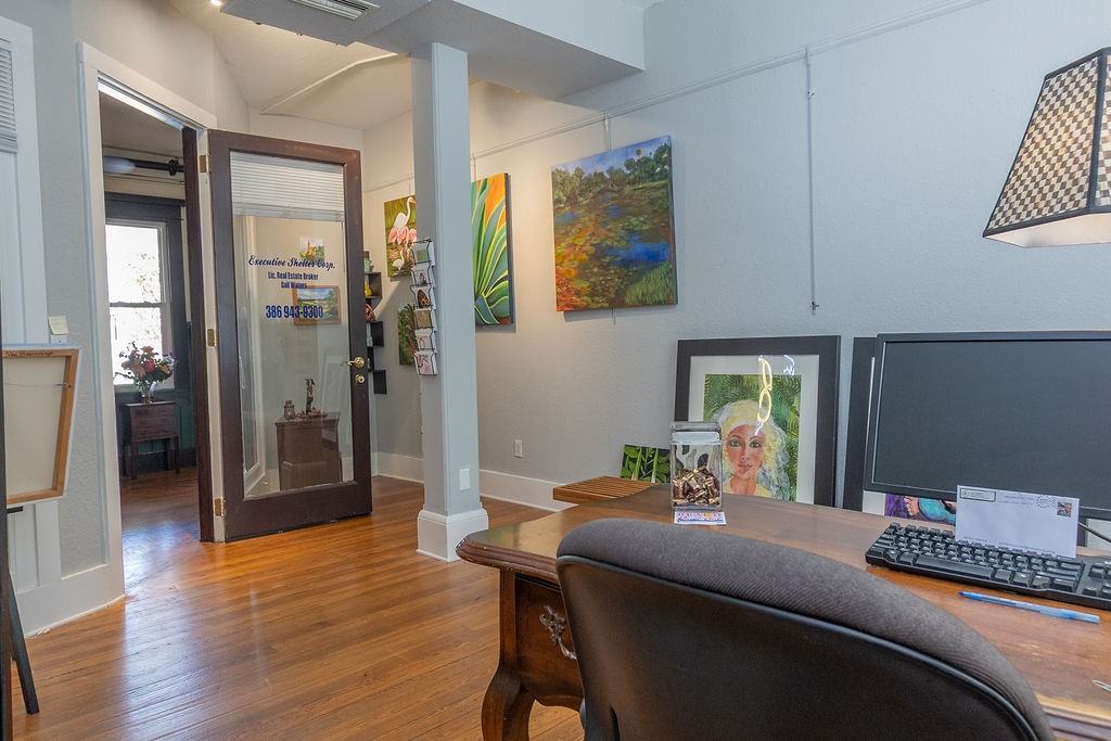 442 E New York Ave #1 - Photo 4 of 9