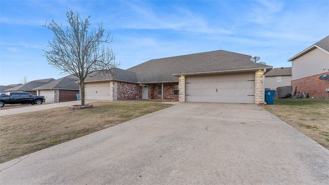 3000 Sw Windrift Ave #1 - Photo 1 of 1