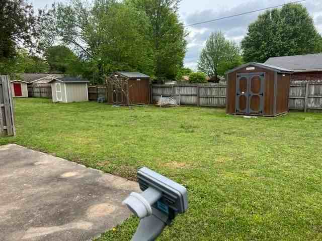 1416 W Persimmon St - Photo 4 of 6