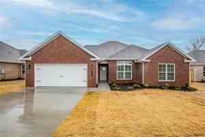 featured image of 1900 Seay Cir