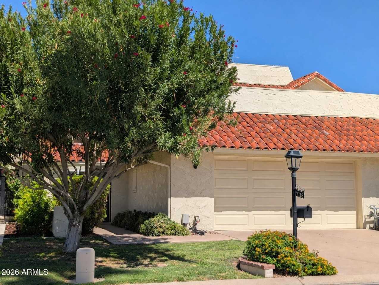 7118 E Buena Terra Way - Photo 2 of 29