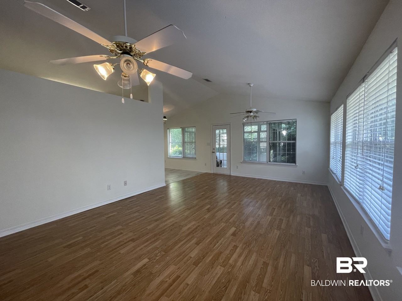 110 Covey Run Pl - Photo 3 of 14
