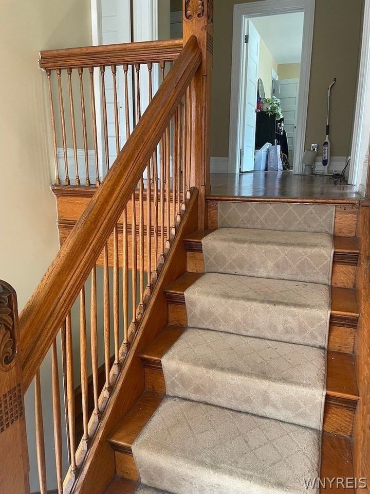 382 Elmwood Ave #2 - Photo 6 of 15